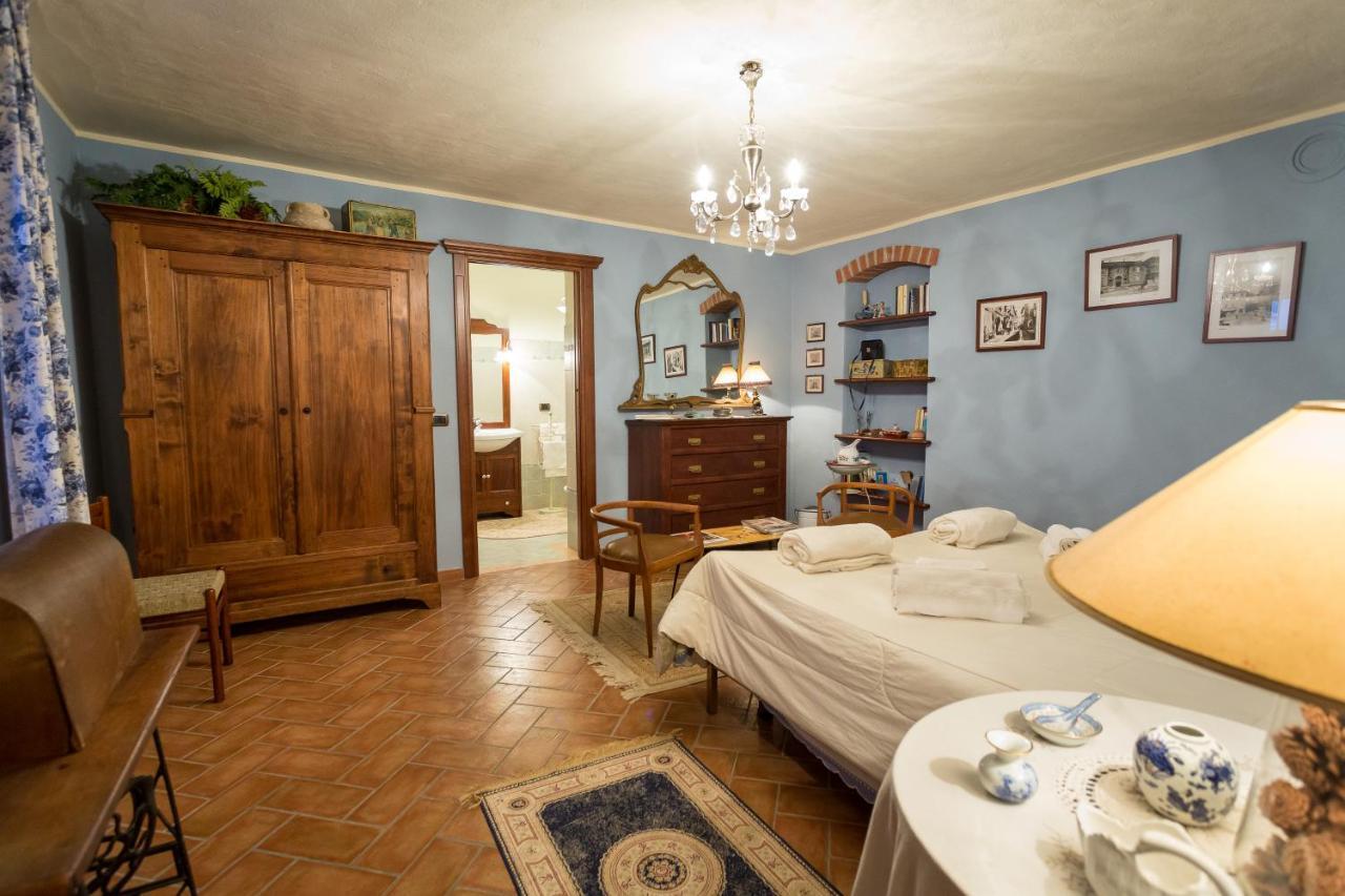 Relax Nel Noccioleto Guest House Novello Room photo